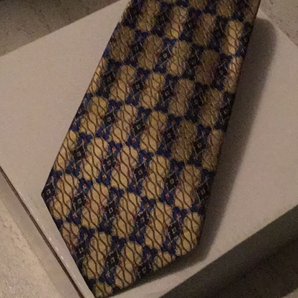 Beautiful silk limited edition tie